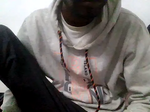 Snapshot of devilsam3327 chatting on November 8, 10:04 am devilsam3327 online show from November 8, 10:04 am