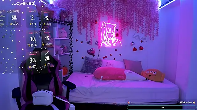 cat kitty18  online show from March 6, 6:26 pm