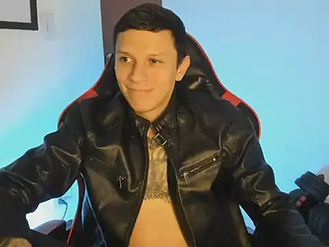 Snapshot of goodboy69l chatting on July 12, 5:26 pm goodboy69l online show from July 12, 5:26 pm