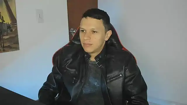 Snapshot of goodboy69l chatting on July 25, 11:52 am goodboy69l online show from July 25, 11:52 am