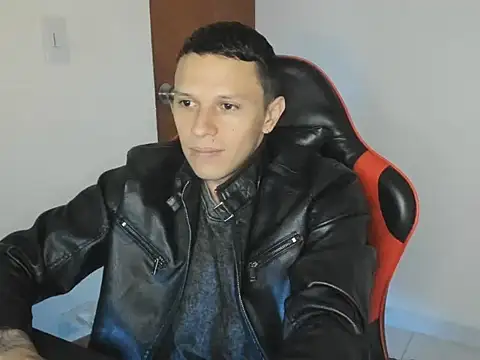 Snapshot of goodboy69l chatting on July 26, 12:12 pm goodboy69l online show from July 26, 12:12 pm