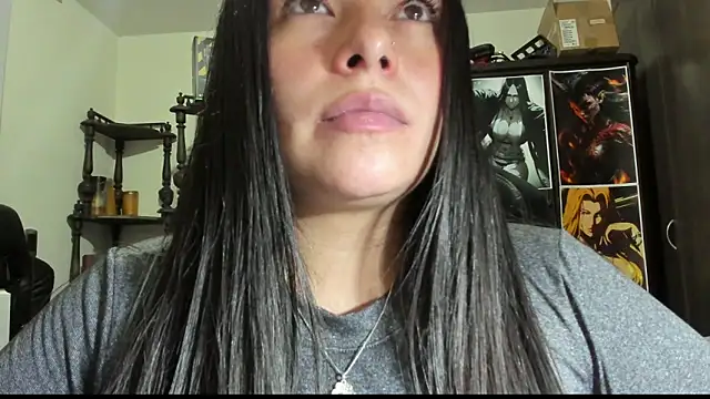 Snapshot of missexy303av chatting on March 6, 8:19 am missexy303av online show from March 6, 8:19 am