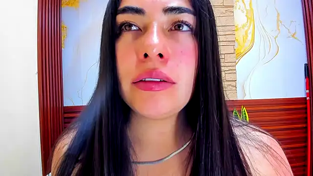 Snapshot of missexy303av chatting on October 27, 2:43 pm missexy303av online show from October 27, 2:43 pm