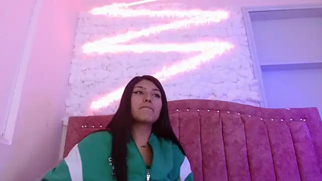 SarahStones online show from January 30, 3:11 am