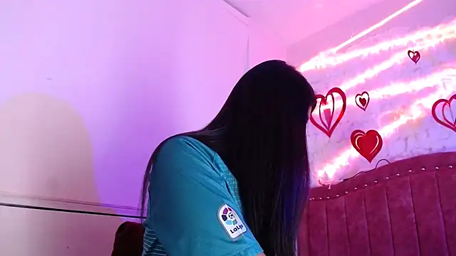 SarahStones online show from March 1, 3:43 am