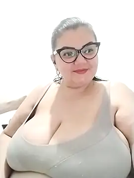 Madisonpalacio online show from February 4, 9:42 pm