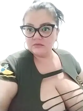 Madisonpalacio online show from February 24, 2:09 am