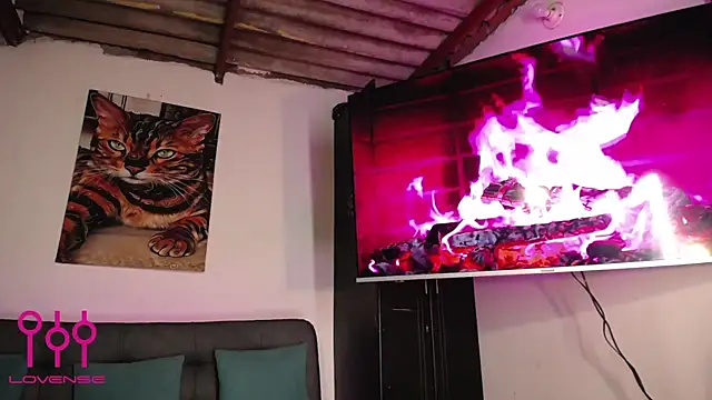 Snapshot of xxx__exotic chatting on March 2, 6:27 am xxx exotic online show from March 2, 6:27 am