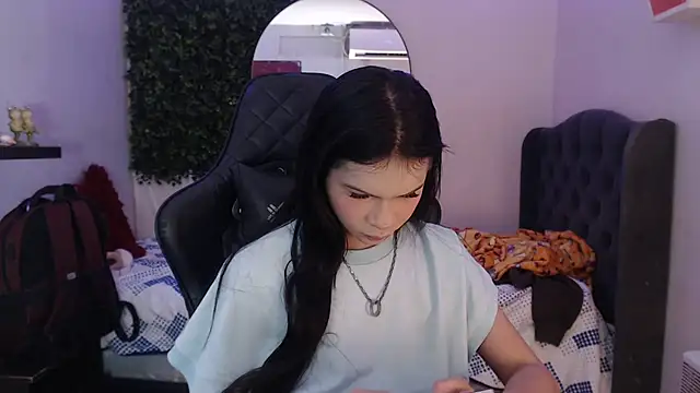 Snapshot of andy_bell_x chatting on January 31, 4:14 am andy bell x online show from January 31, 4:14 am