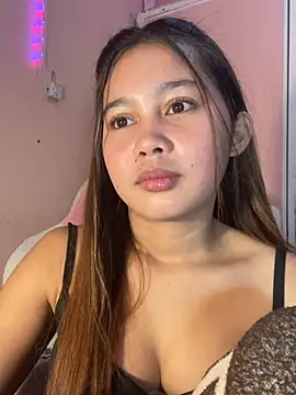 ursweet babygirl online show from February 26, 4:17 pm