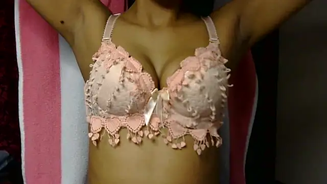 Snapshot of sexyrita chatting on February 12, 7:02 pm sexyrita online show from February 12, 7:02 pm
