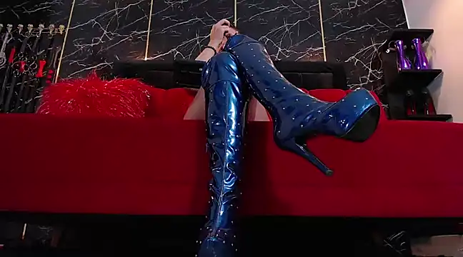 KatyMore  online show from March 10, 6:01 pm