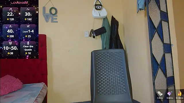 cristinamontiel online show from January 24, 2:08 pm