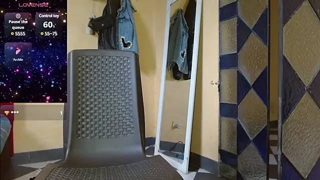 cristinamontiel online show from March 6, 7:10 pm