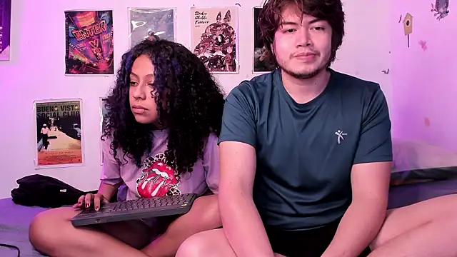 hothoneychile online show from March 9, 3:21 am