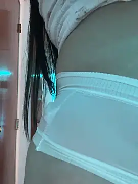 annaharper- online show from March 25, 3:23 am