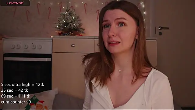 Snapshot of your_jane chatting on January 3, 4:44 am your jane online show from January 3, 4:44 am