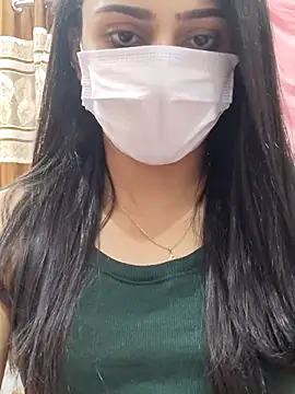 Snapshot of Mylovesana chatting on February 20, 9:55 am Mylovesana online show from February 20, 9:55 am