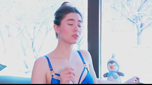 Snapshot of GentleSparkMay chatting on February 23, 10:06 am GentleSparkMay online show from February 23, 10:06 am