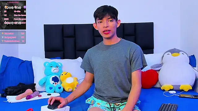 Tonny twink  online show from March 12, 2:34 pm