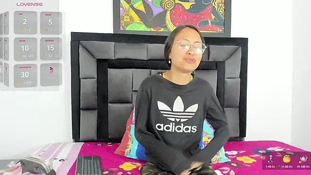 tatiana valencia online show from March 10, 12:26 pm