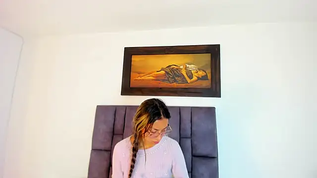 tatiana valencia online show from June 7, 12:31 pm