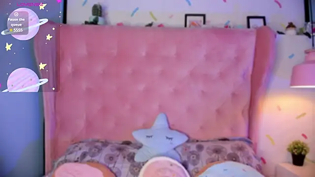 Snapshot of Giovanna_oliveira chatting on January 7, 8:56 am Giovanna oliveira online show from January 7, 8:56 am