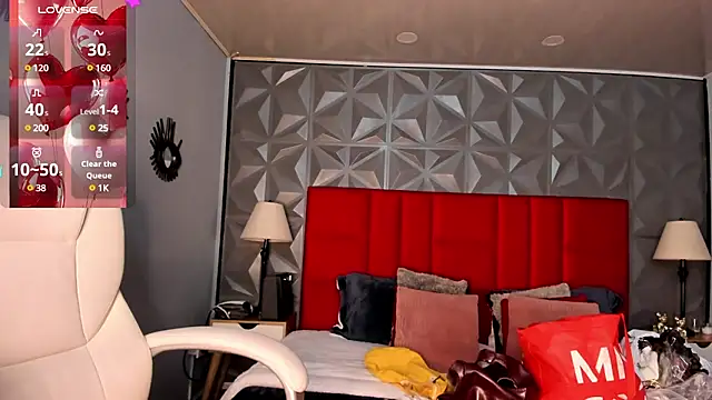 Snapshot of Giovanna_oliveira chatting on March 5, 4:56 am Giovanna oliveira online show from March 5, 4:56 am