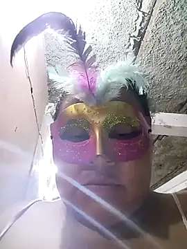 Snapshot of Lucky-hot-girls chatting on November 4, 3:05 am Lucky-hot-girls online show from November 4, 3:05 am