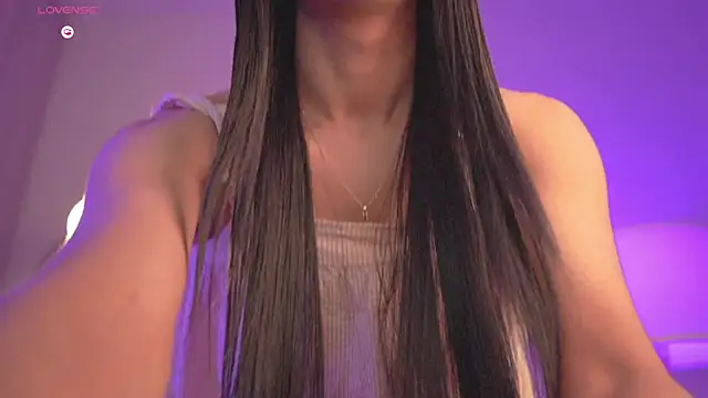 Snapshot of Samara_Gray chatting on October 11, 12:58 pm Samara Gray online show from October 11, 12:58 pm