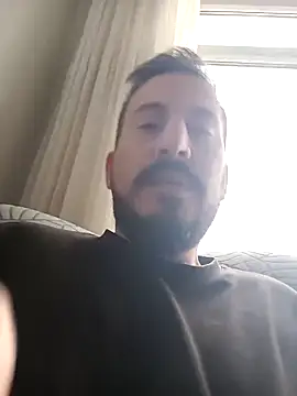 Snapshot of Karizmatikman chatting on March 20, 10:20 am Karizmatikman online show from March 20, 10:20 am
