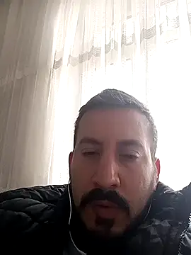 Snapshot of Karizmatikman chatting on March 28, 12:05 pm Karizmatikman online show from March 28, 12:05 pm