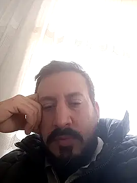Snapshot of Karizmatikman chatting on April 11, 1:48 pm Karizmatikman online show from April 11, 1:48 pm
