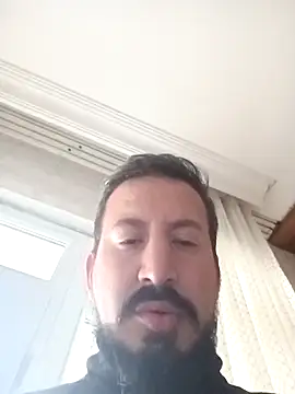 Snapshot of Karizmatikman chatting on April 13, 4:23 pm Karizmatikman online show from April 13, 4:23 pm