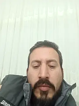 Snapshot of Karizmatikman chatting on April 22, 5:58 pm Karizmatikman online show from April 22, 5:58 pm