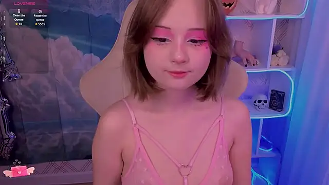 Snapshot of Mary_uw chatting on October 30, 3:08 am Mary uw online show from October 30, 3:08 am