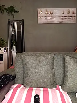 Snapshot of Boobylicious_BB chatting on October 7, 9:34 pm Boobylicious BB online show from October 7, 9:34 pm