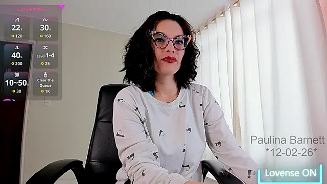 paulinabarnett- online show from February 12, 1:50 pm