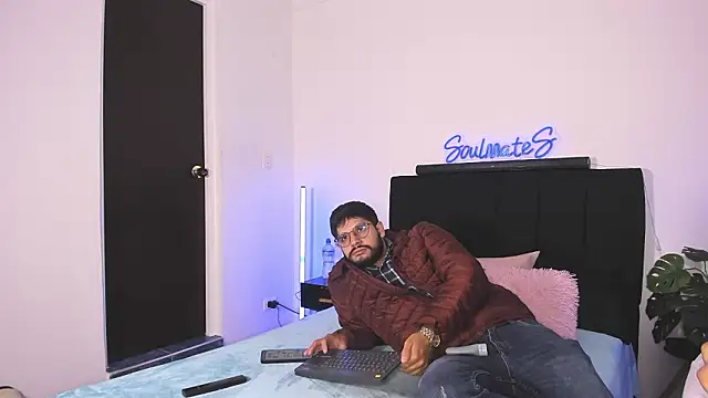 -soulmate-s online show from February 18, 2:02 pm