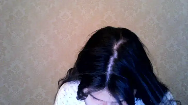 Snapshot of Kashtanka_ chatting on November 27, 5:20 am Kashtanka online show from November 27, 5:20 am