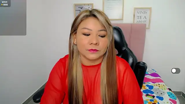 Snapshot of victoria_love89 chatting on March 9, 6:06 am victoria love89 online show from March 9, 6:06 am