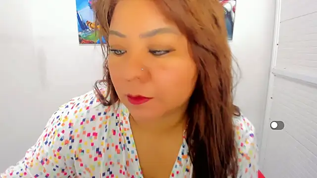 victoria love89 online show from May 8, 2:28 am