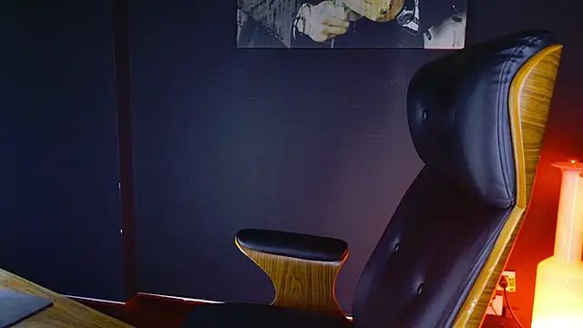 Snapshot of AngeloEric chatting on January 10, 5:34 pm AngeloEric online show from January 10, 5:34 pm