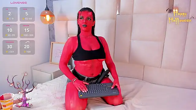 im gaby  online show from October 30, 9:15 pm