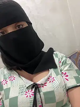 Snapshot of jijijoudia chatting on October 15, 11:38 pm jijijoudia online show from October 15, 11:38 pm