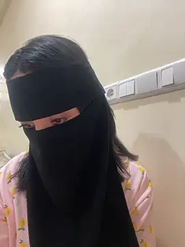 Snapshot of jijijoudia chatting on October 17, 11:51 pm jijijoudia online show from October 17, 11:51 pm