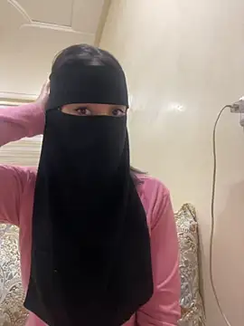 Snapshot of jijijoudia chatting on November 1, 12:01 am jijijoudia online show from November 1, 12:01 am