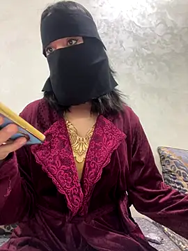 Snapshot of jijijoudia chatting on November 17, 11:54 pm jijijoudia online show from November 17, 11:54 pm