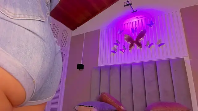 dyvis 22 online show from February 8, 11:02 am