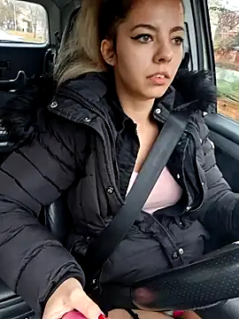 allinqueen online show from December 10, 7:26 am